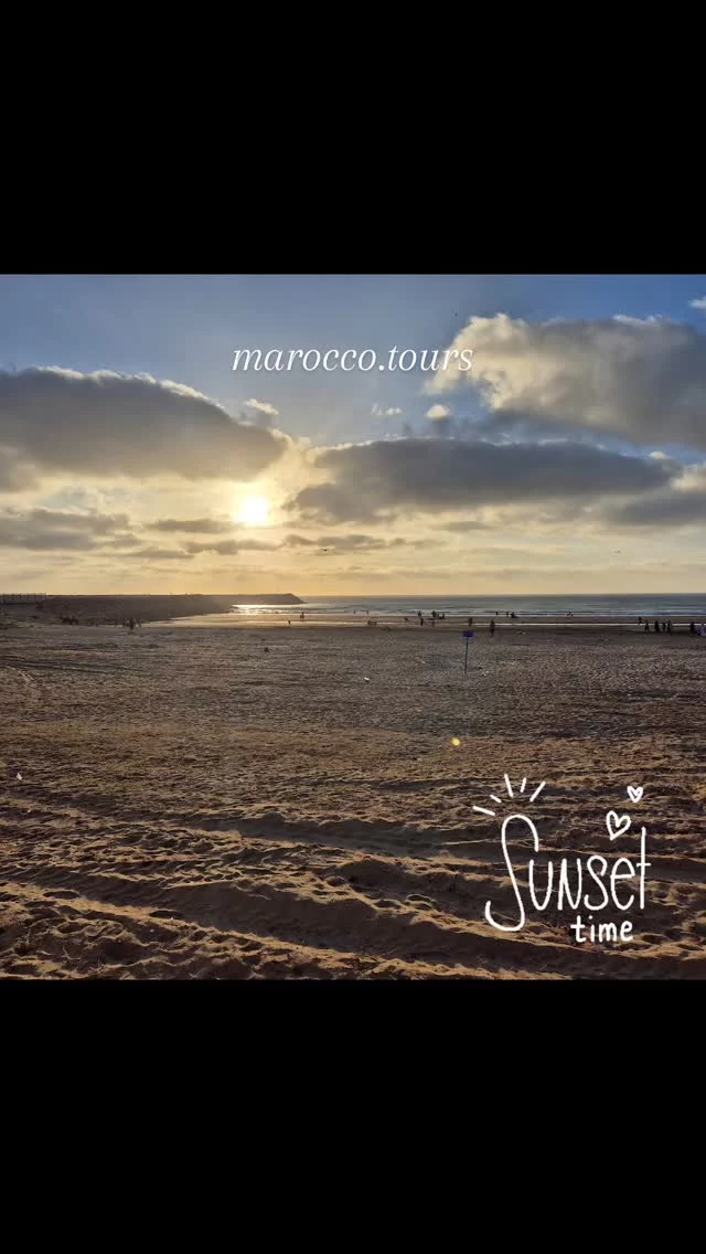 @marocco.tours 

Il tramonto è un abbraccio di colori che sfuma il cielo in una dolce promessa di pace.

Vi organizziamo il vostro tour dei sogni, curando ogni dettaglio per farvi vivere un'esperienza indimenticabile, tra paesaggi mozzafiato e momenti di pura meraviglia.

www.marocco.tours 

#marocco #marruecos #morocco #viaggiprivati #viaggi #travelphotography #asilah #tanger #tourinmarocco #travelmoroccotour #tourdatangeri #tourdamarrakech #picoftheday #instaphoto